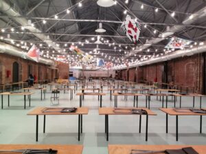 Стол из фанеры 180х80 — аренда