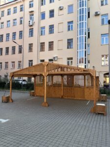 Деревянный навес Lyalе 6х3 — аренда